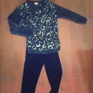 Fuzzy Black and Tan top and velvet black leggings